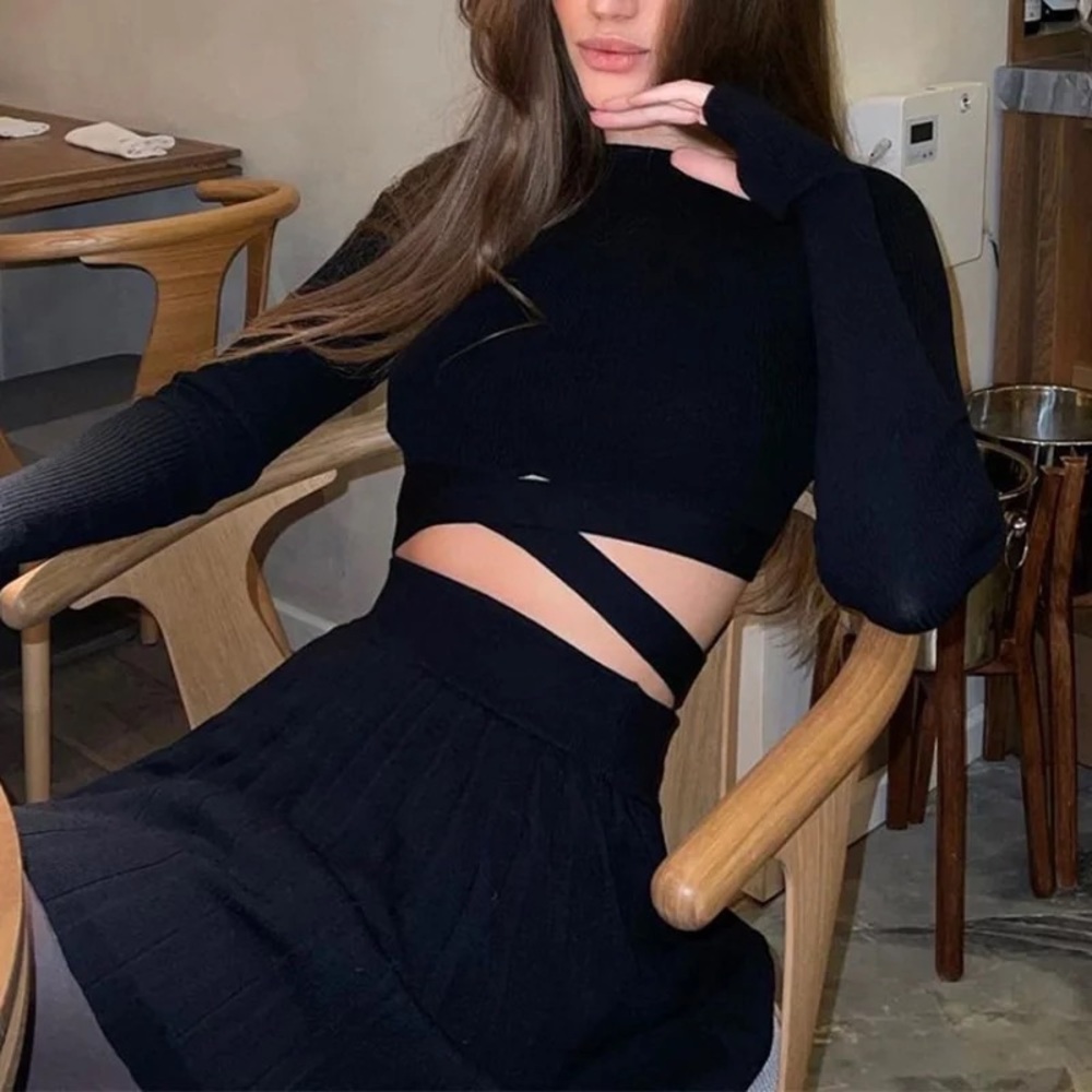 127. LAST 1! Black Wrap Long Sleeve Crop top Matching Pleat High Rise Skirt Set - Picture 7 of 12